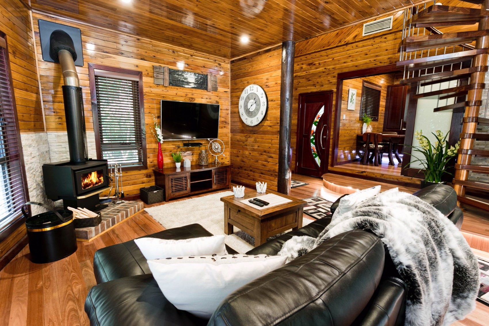 Lounge King Louie Chalet